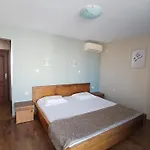 Zenith Gæstehus 4*