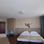 Gæstehus Zenith 4*