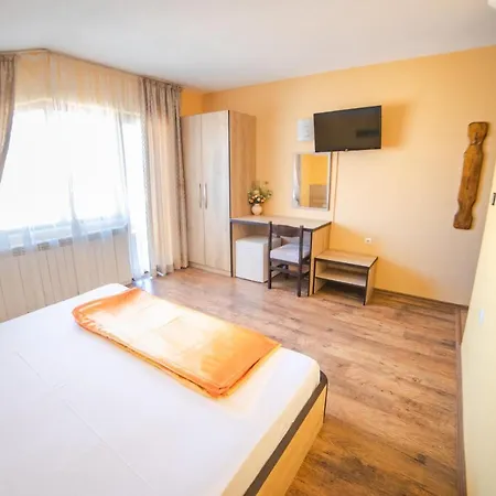 Zenith Πανσιόν