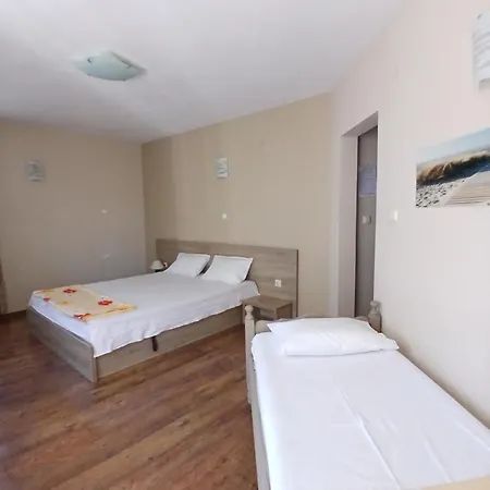 Zenith Guest house