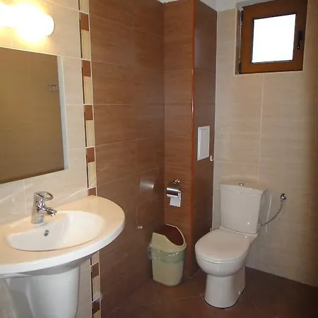 Zenith 4*