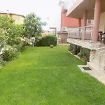 بيت ضيافة Zenith سوزوبول